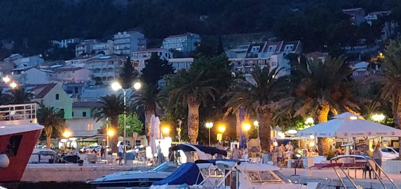 Villa Dm Baška Voda Eksteriør billede